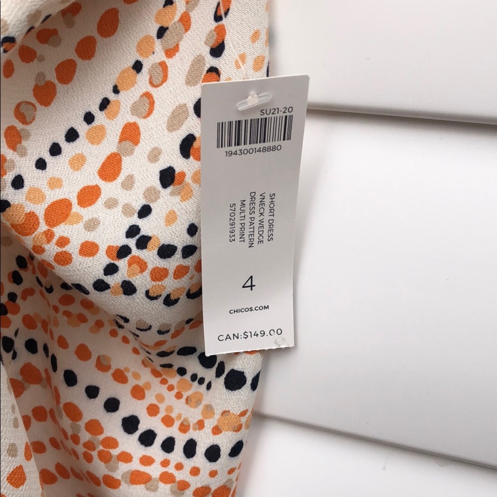 Chico's NWT V-neck multi print pattern short Dress SIZE 4 - Picture 9 of 13